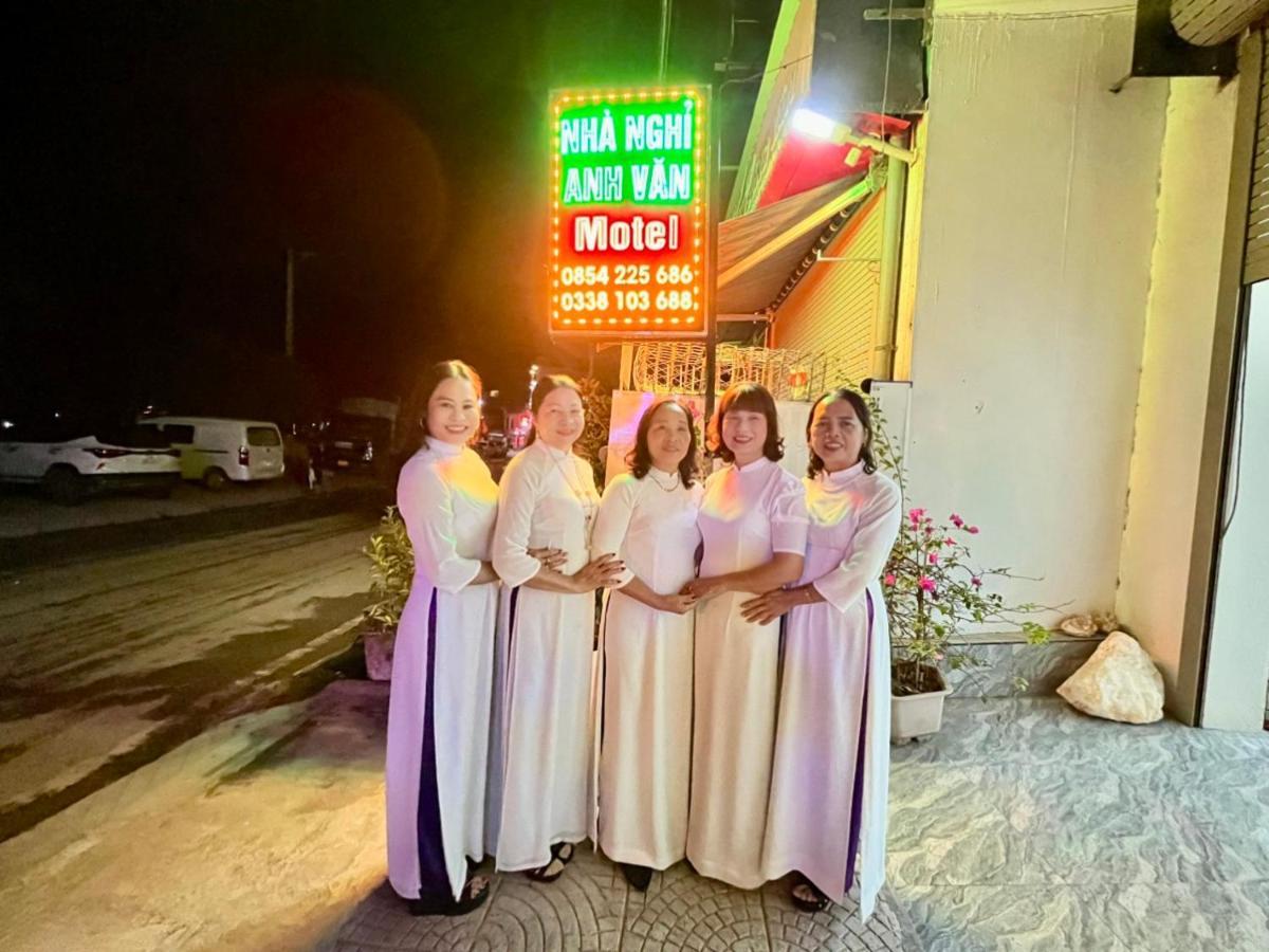 Nha Nghi Anh Van Dong Van  Exterior foto